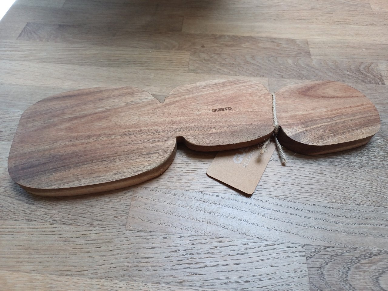 NIEUW: GUSTA acacia SERVEERPLANK en acacia KAASMESJES