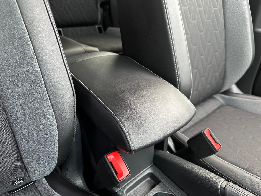 Volkswagen T-cross 1.0 tsi dsg 116pk goal | trekhaak | navi | led | 4-seaso