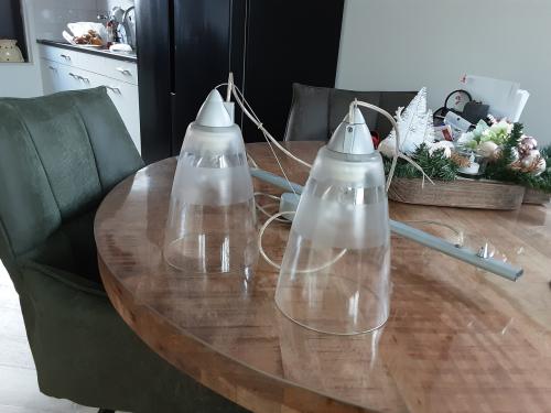 Mooie hanglamp  met glazen kelken