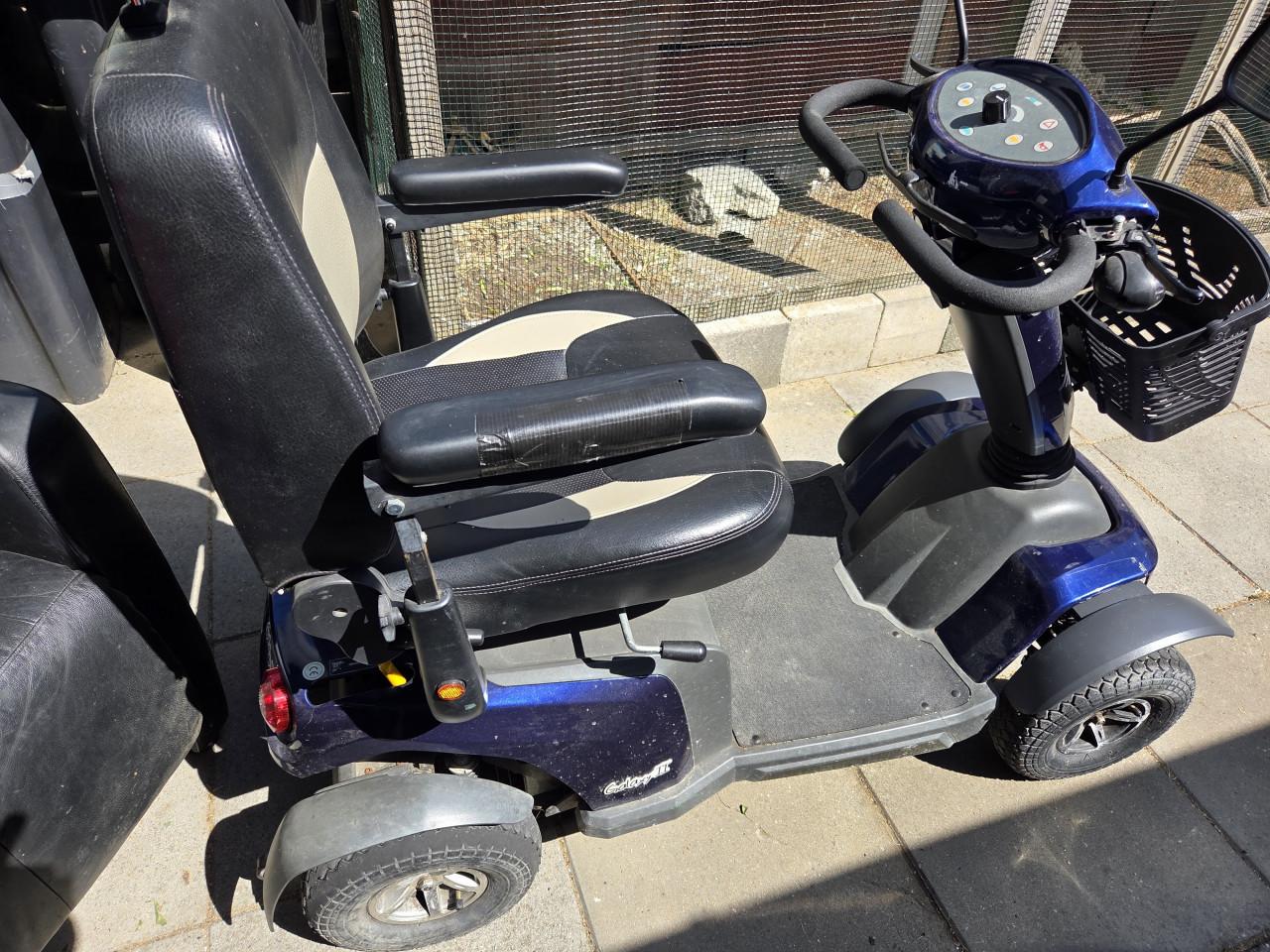 Scootmobiel Exel Galaxy 2 blauw .4wielen