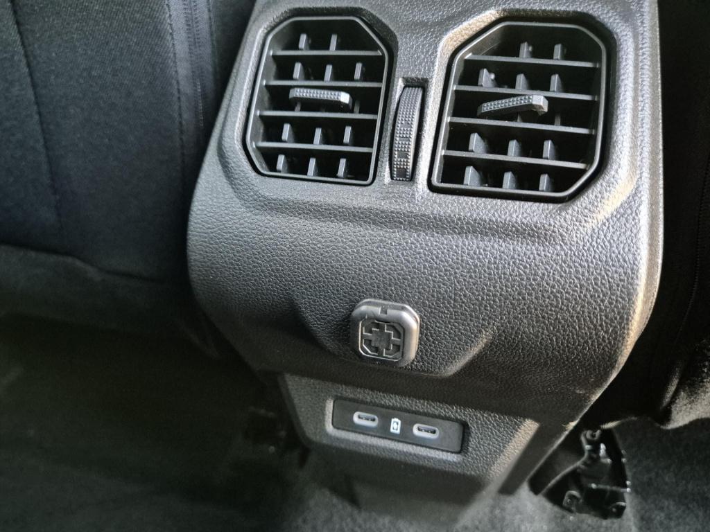 Dacia Bigster 1.8 hybrid 155 journey adaptive cruise, 360° camera, elektr. 