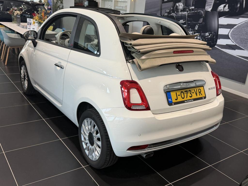 Fiat 500 C 1.0 hybrid lounge | cabrio | apple carplay/android auto | parkee