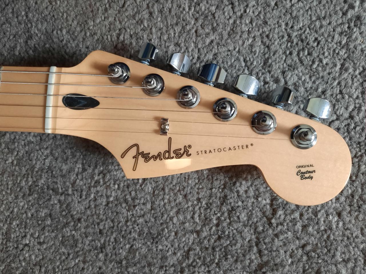 Fender Player Stratocaster 3t Sunburst Maple