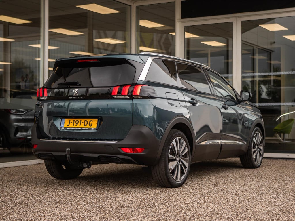 Peugeot 5008 1.2 puretech 130pk blue lease premium automaat | 7-zits |panor
