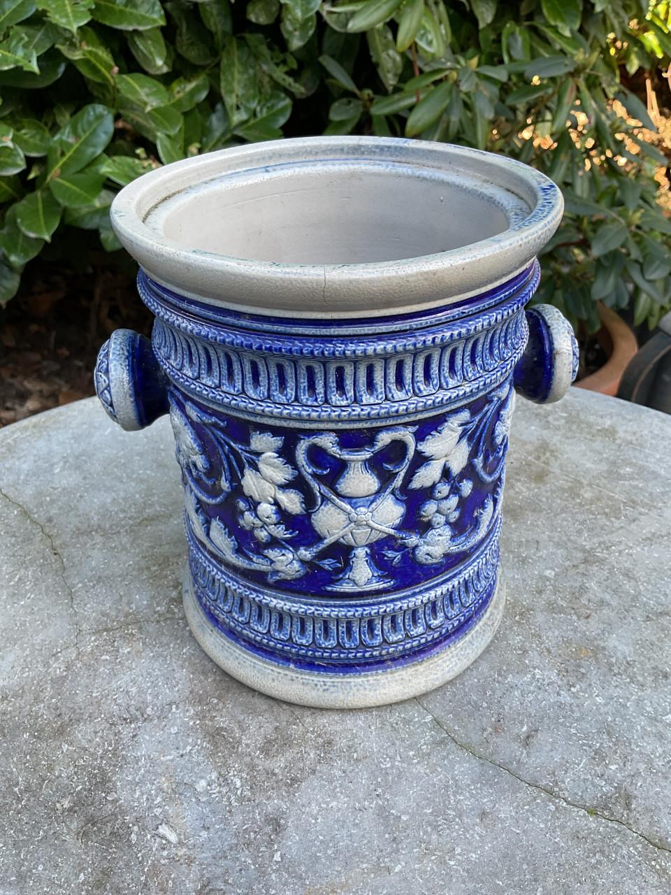 Westerwald aardewerk pot