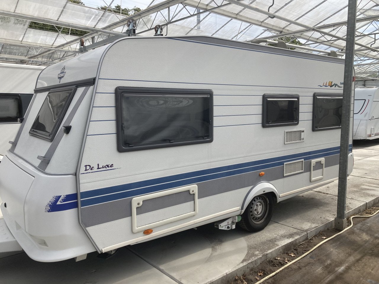 Hobby 495 UFE | schotel | mover | Zakluifel | Nieuwstaat