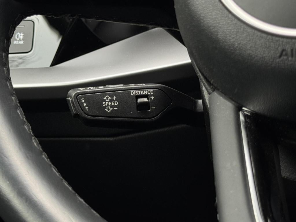 Audi A3 sportback 30 tfsi pro line nl-auto, trekhaak afneembaar!