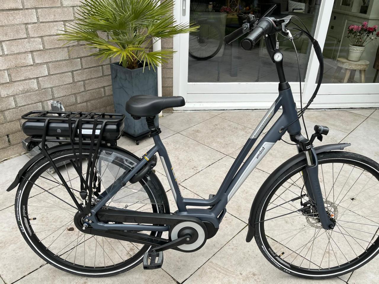 Zeer nette, bijna nieuw Amslod Wellington MRX