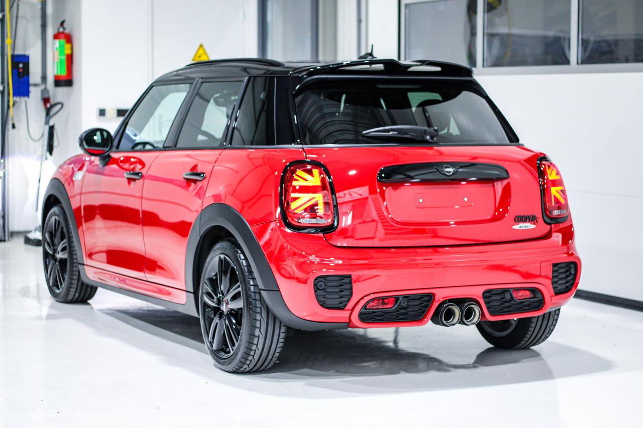 MINI Cooper S JCW Automaat. Led. Panoramadak. Cruise control.