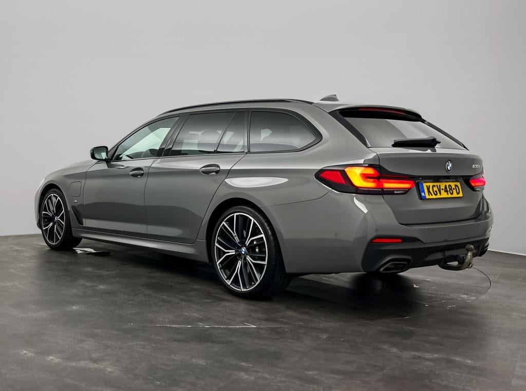 BMW 5 Serie touring 530e high executive m-sport