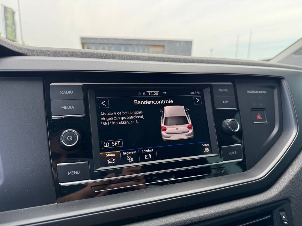 Volkswagen Polo 1.0 * carplay * stoelverwarming * dab * 1e eigenaar