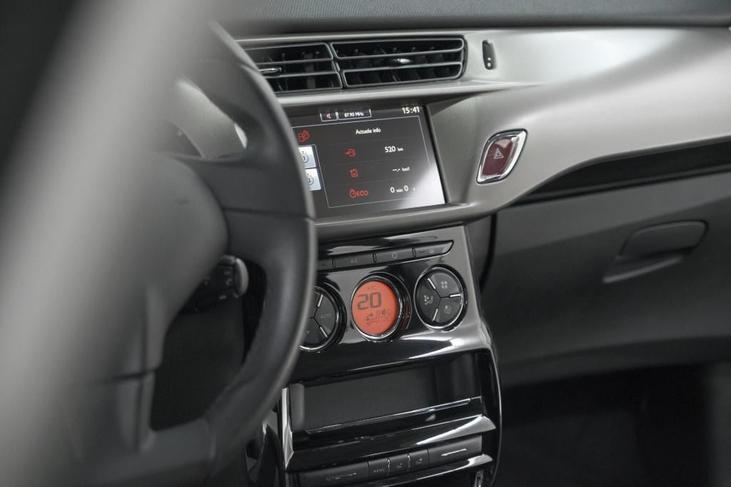 Citroen C3 puretech 82 selection | trekhaak | apple carplay | parkeersensor