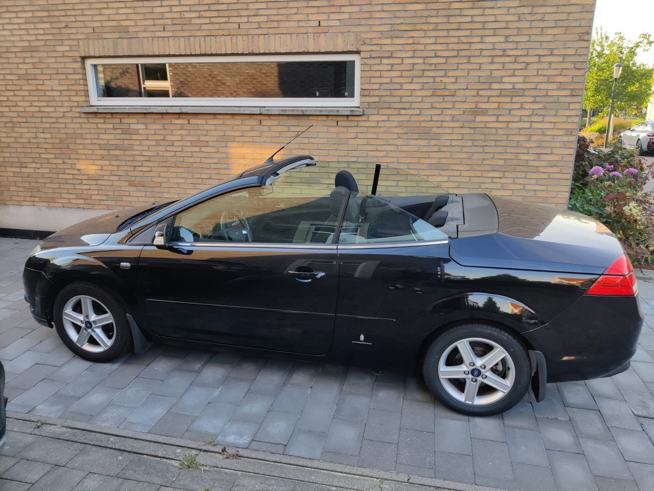 Ford Focus Cabrio in nette staat.
