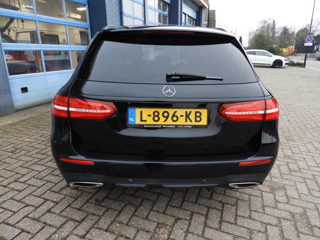 Mercedes-Benz E-Klasse estate 200 business solution amg