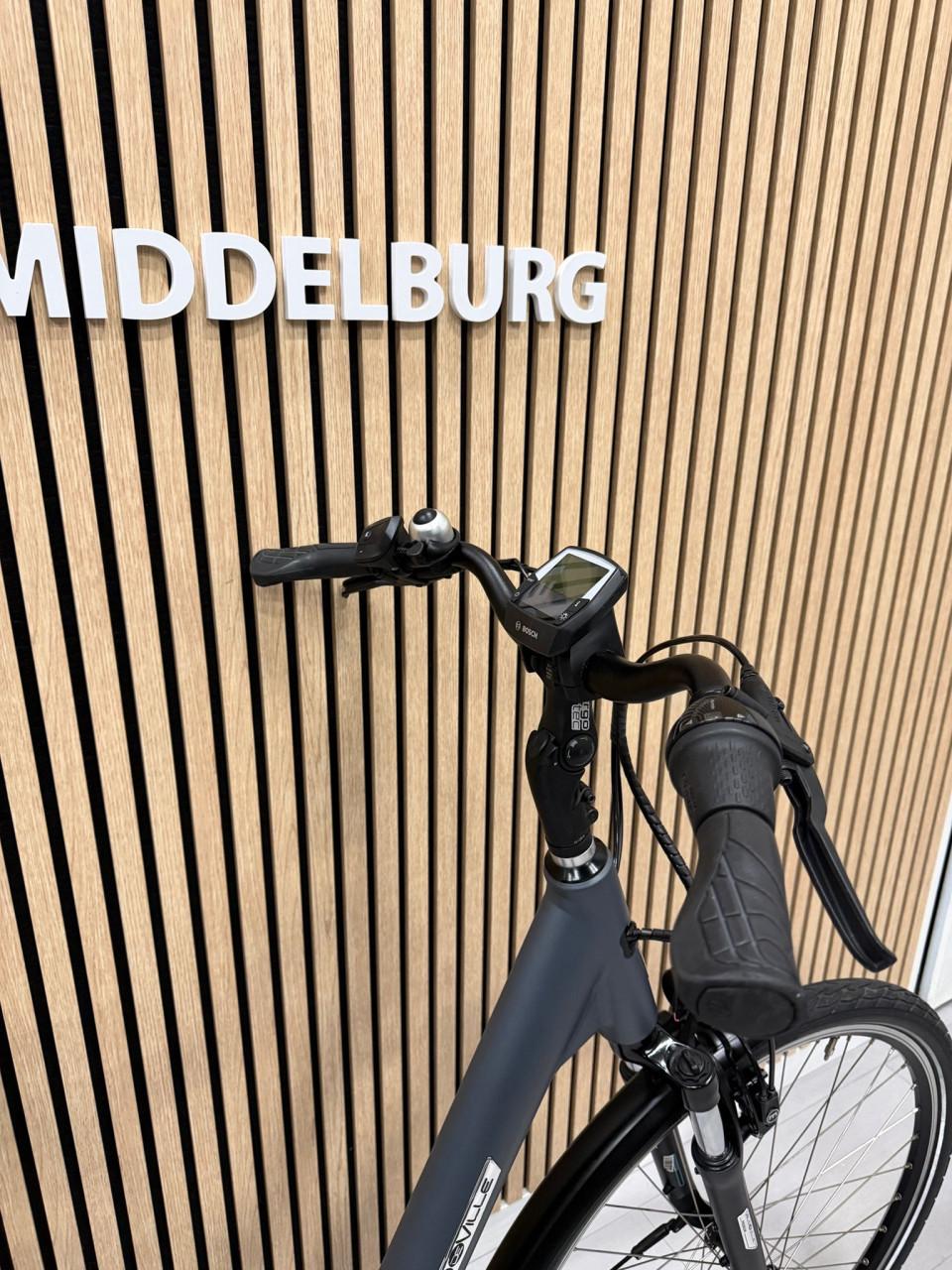 Velo de Ville Premium Bosch Active Line Plus 45CM 5941KM 400Wh