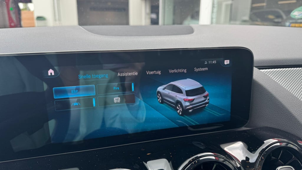 Mercedes-Benz Gla-klasse 180 business solution