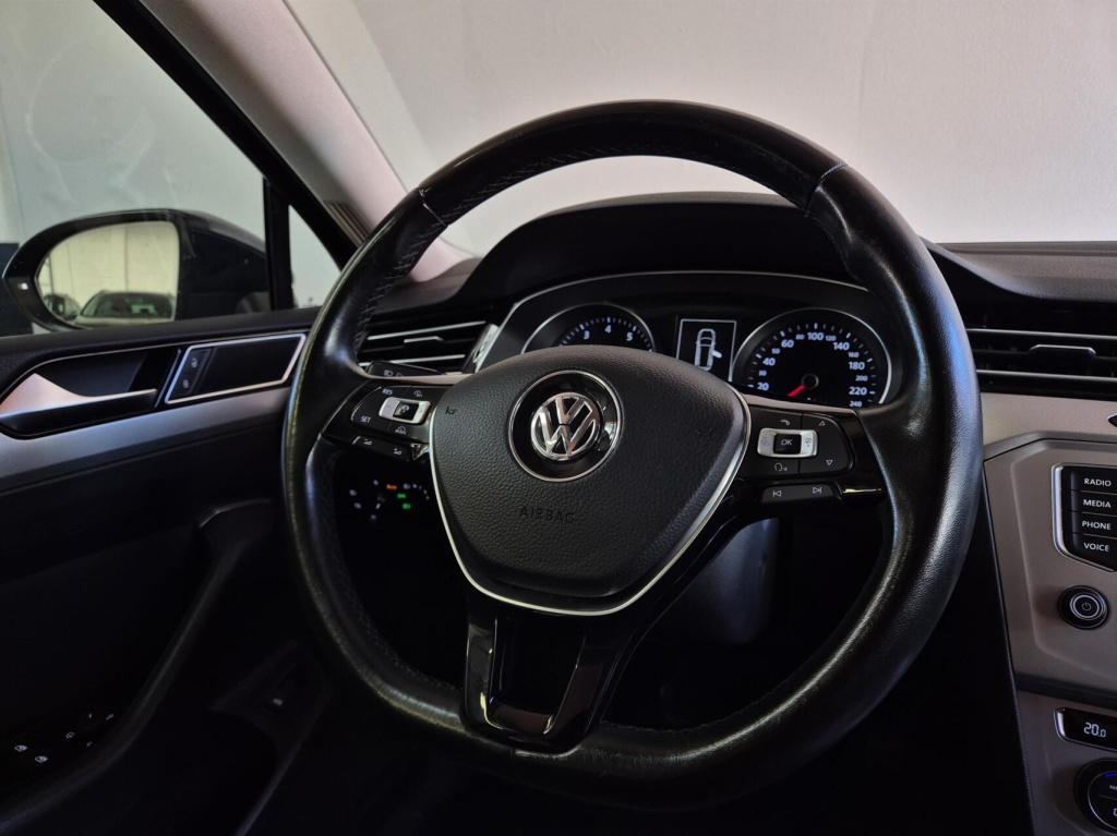 Volkswagen Passat variant 1.4 tsi comfortline / distributieriem vervangen