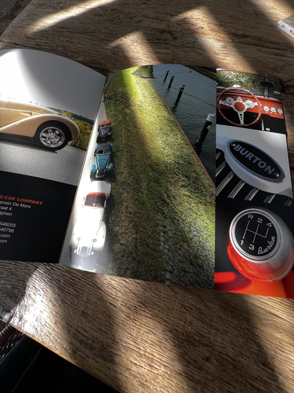 Burton met motor lelijke eend Citroën