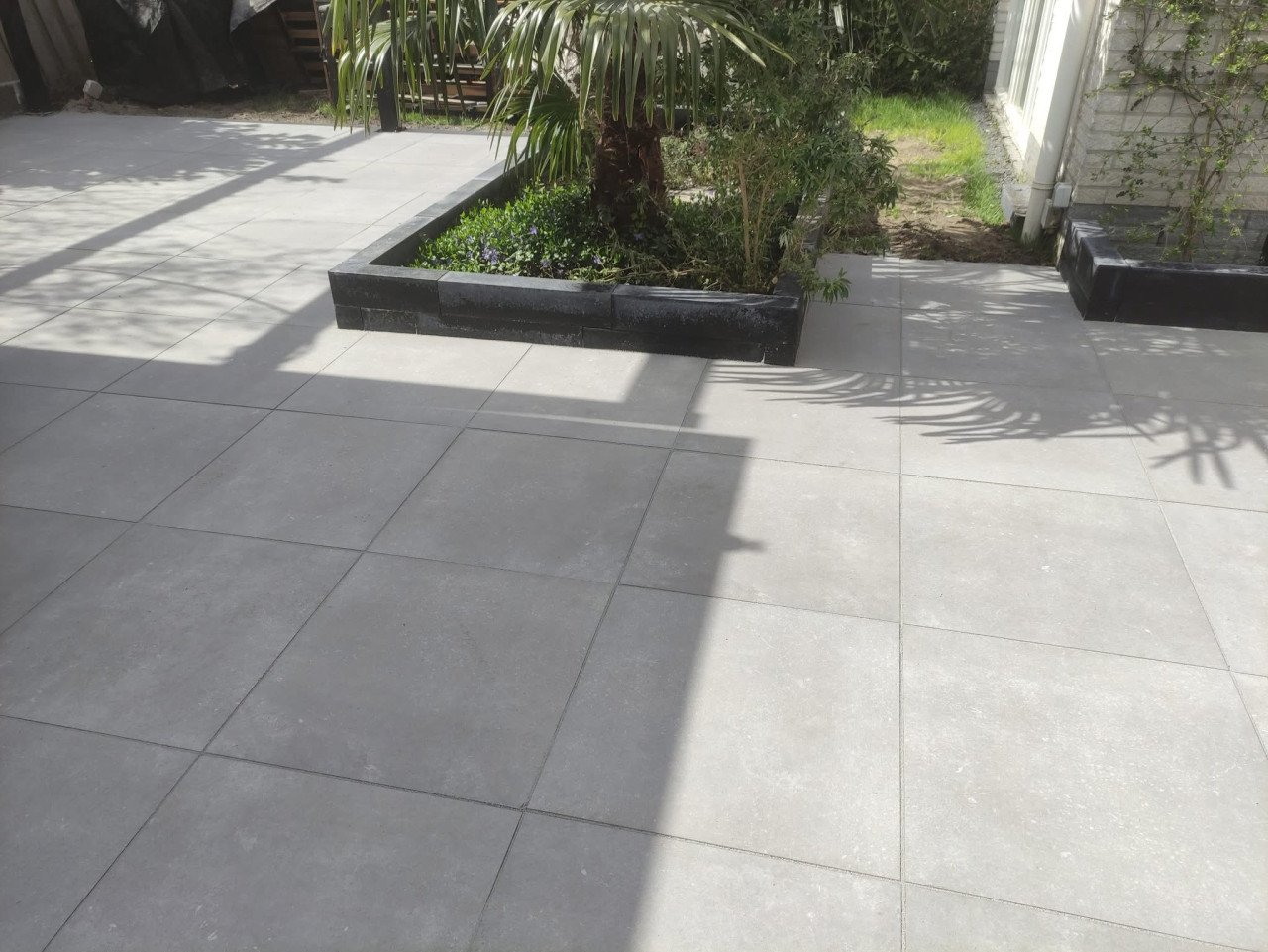Stratenmaker/ Tuinaanleg