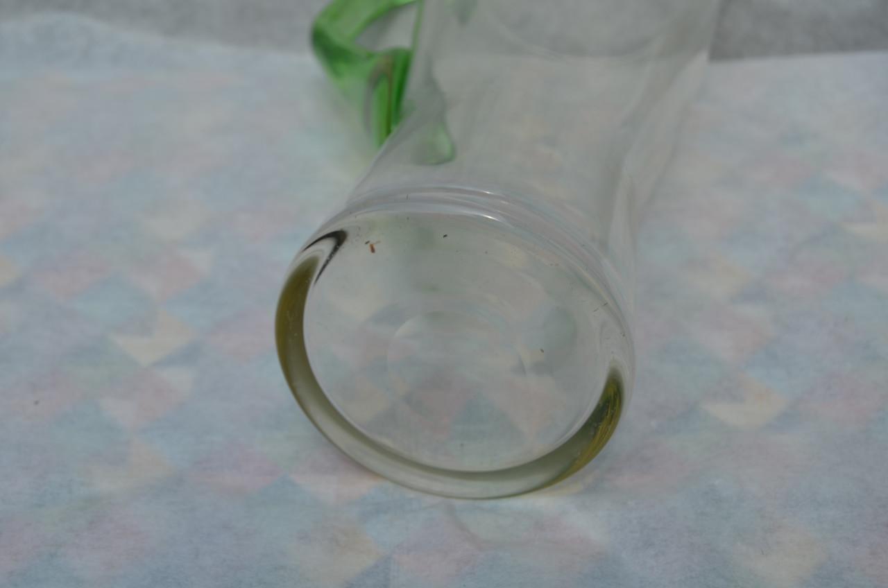 Mooie glazen design sap/waterkan puntgaaf.