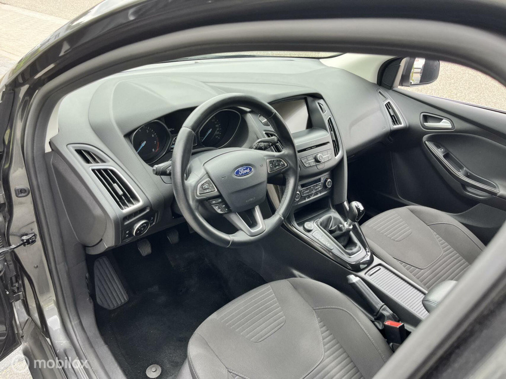 Ford Focus wagon 1.5 titanium 183pk !