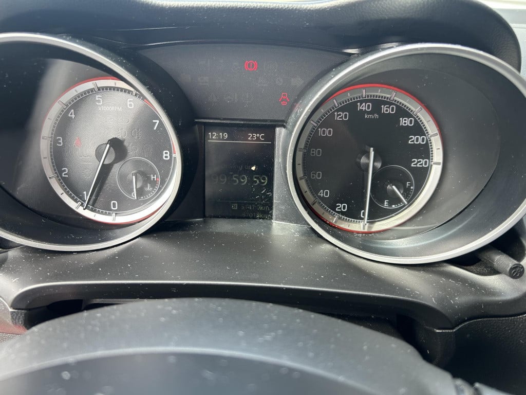Suzuki Swift 1.2 select smart hybrid