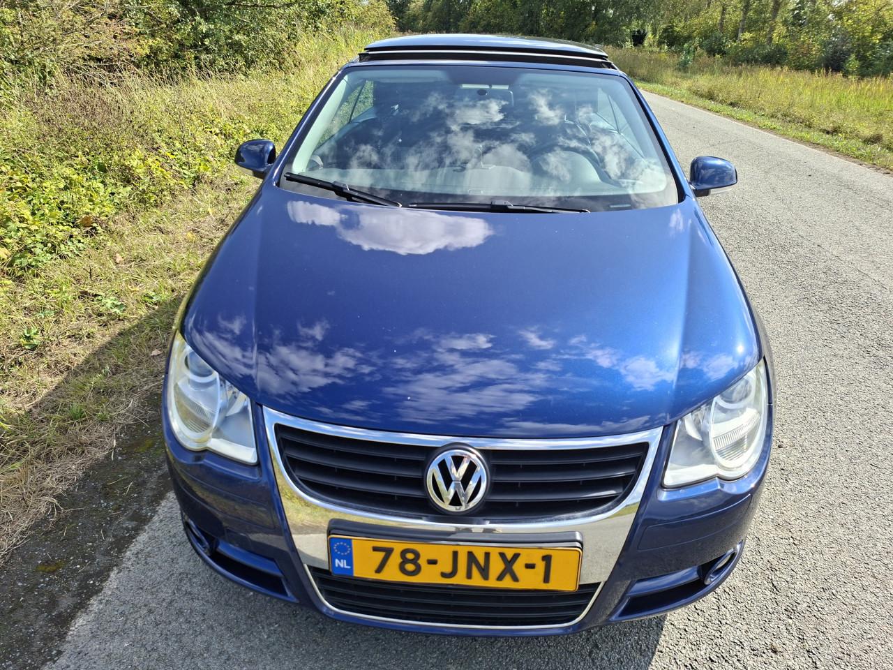 Vw Eos hardtop Cabrio met trekhaak