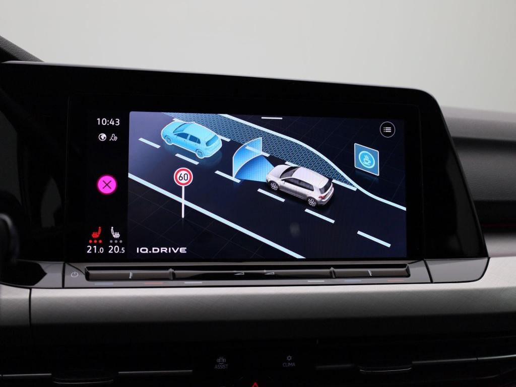 Volkswagen Golf 1.0 etsi life | automaat | stoel - stuur verwarming | navig