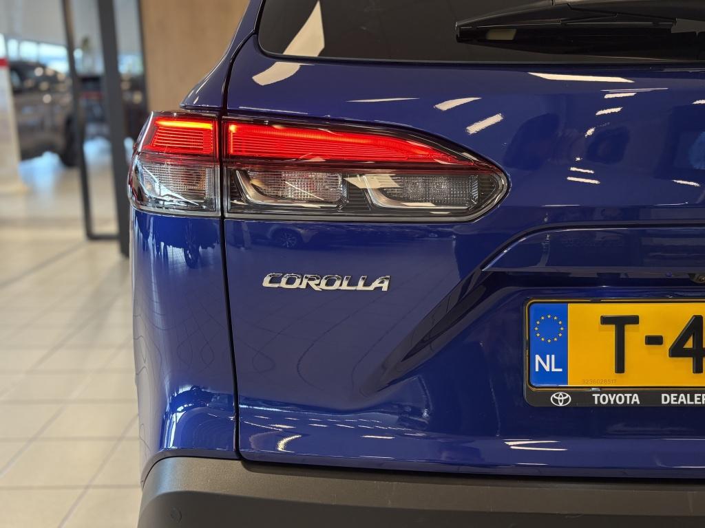 Toyota Corolla Cross hybrid 140 style