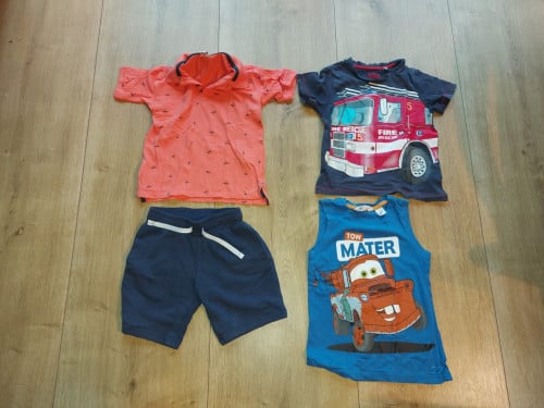 Groot kledingpakket jongen maat 98 / 104 | €12,50