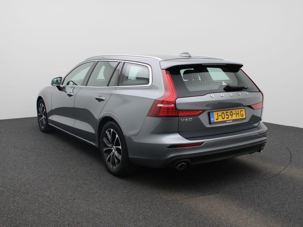 Volvo V60 2.0 b3 business pro | automaat | navigatie | apple carplay / andr