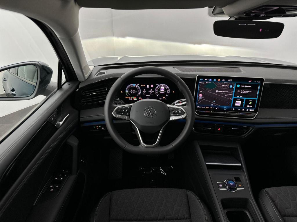 Volkswagen Tiguan limited edition 204 pk plug in hybride voordeel van € 3.5