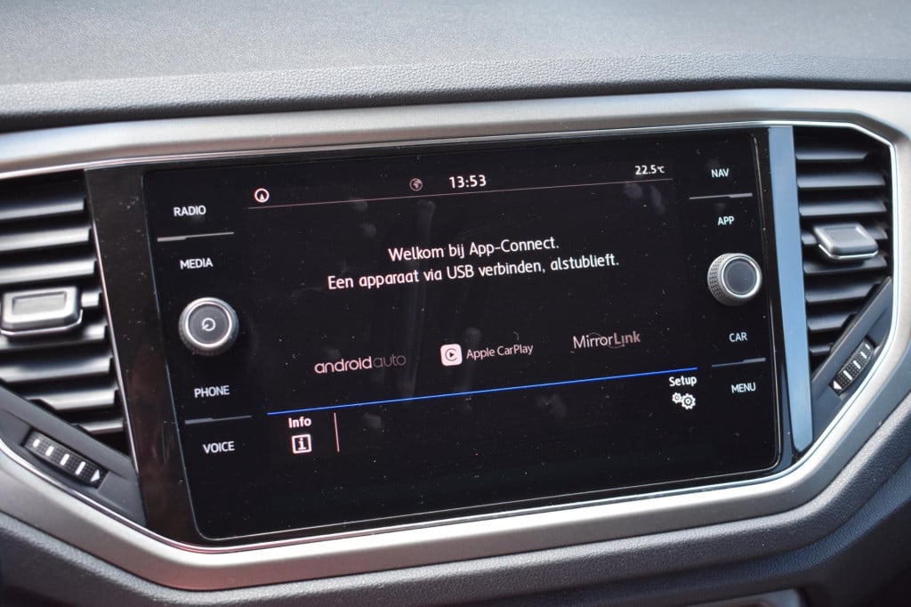 Volkswagen T-roc 1.0 tsi | virtual cockpit | trekhaak | apple carplay | and