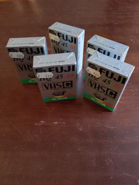5x VHS-C Cassettes Factory Sealed Ongeopend