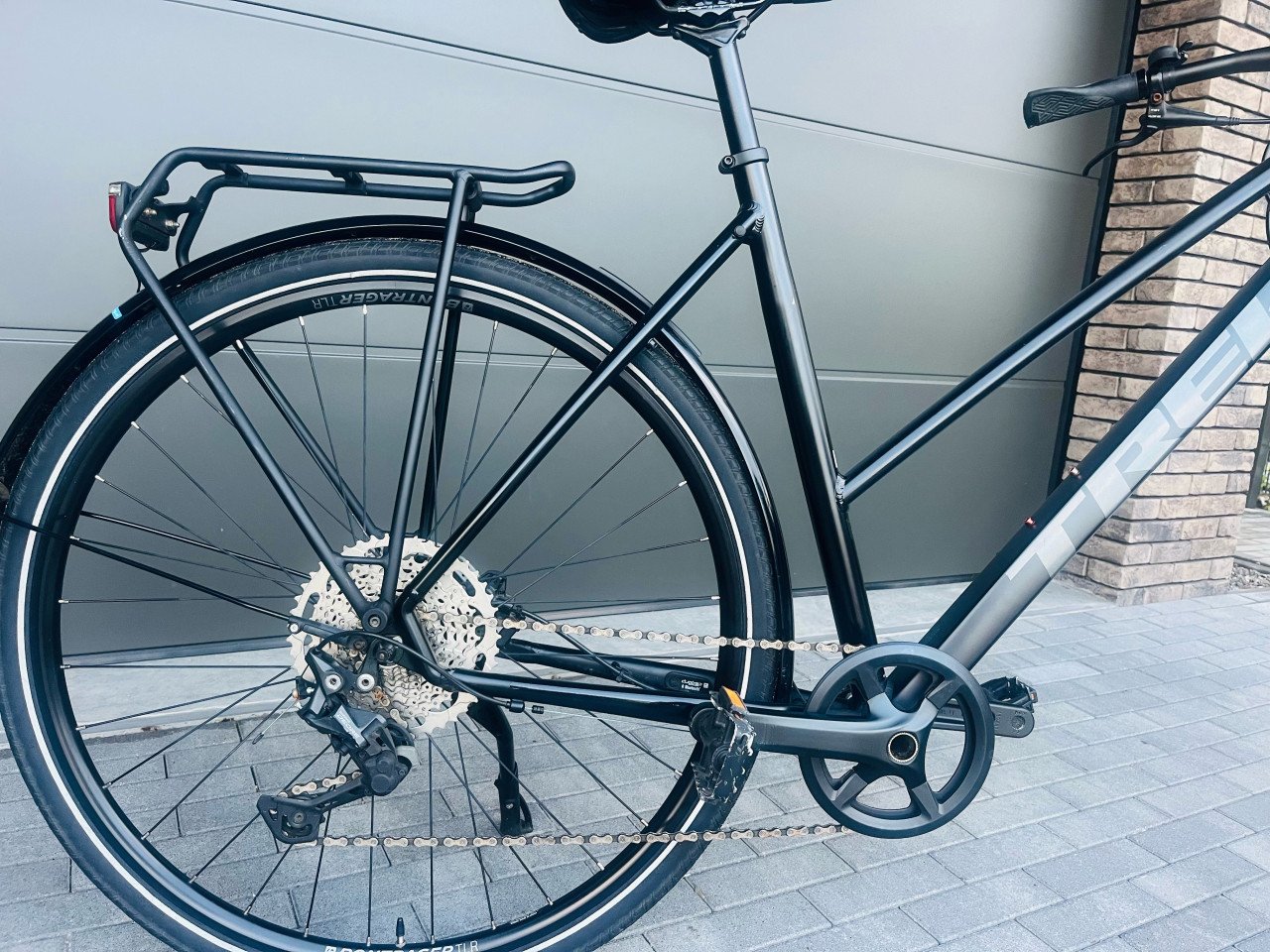 Trek Dual Sport 3 Equipped Gen 4 –  hybride fiets in keurige staat !