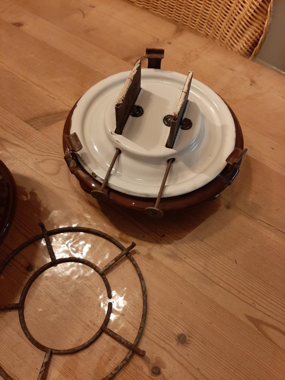 PETROLEUMSTEL - KOMPLEET MET LONTEN - 2 PITTER - KLEUR BRUIN