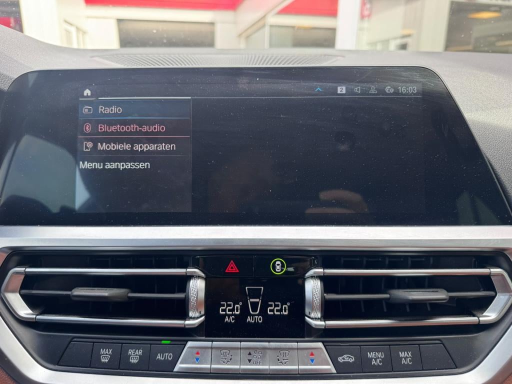 BMW 3-serie touring 320e business edition plus