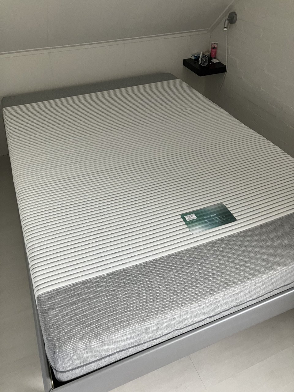 Matras vrijwel nieuw 140 x 210