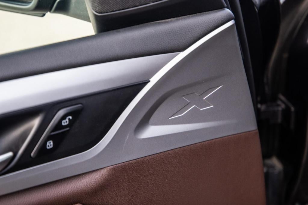 BMW X3 xdrive30e high executive bruin leer / panorama dak / automaat / plug