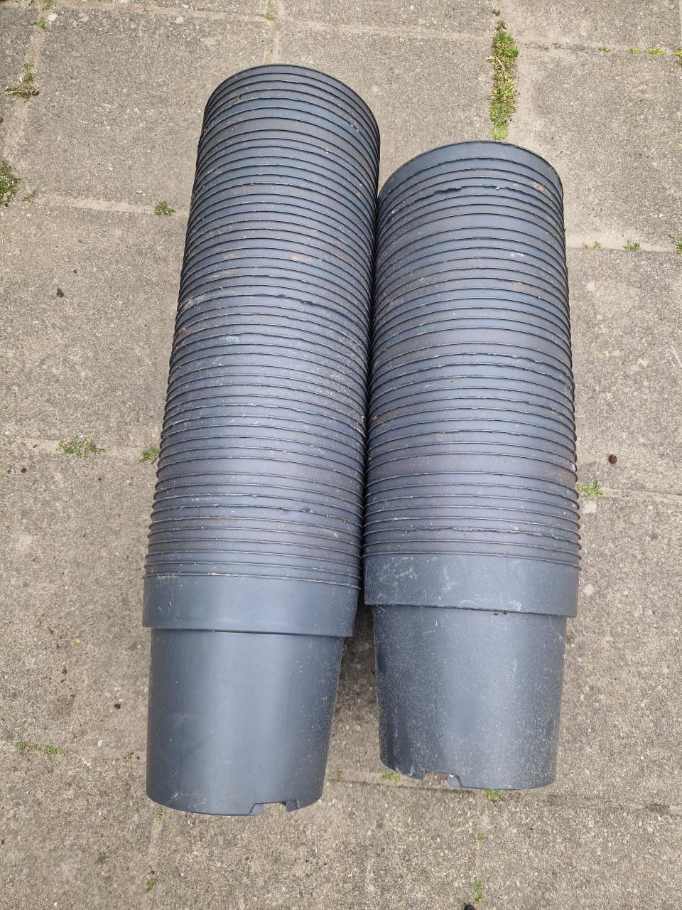 90 grote potten / kweekpotten rond