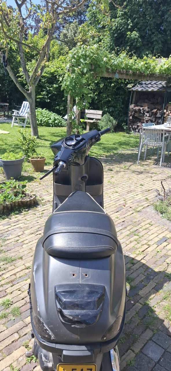 Vespa s 45km/u opknapper