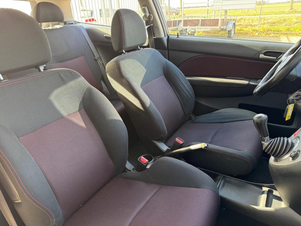 Honda Civic 1.4i bar sport