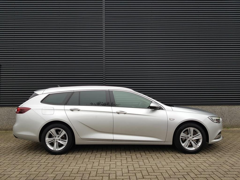 Opel Insignia sports tourer innovation 1.5 turbo 165pk