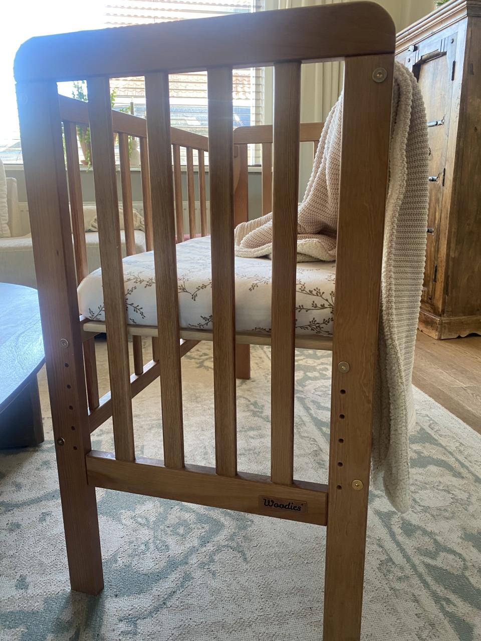 Woodies wieg hola bb co sleeper met matras