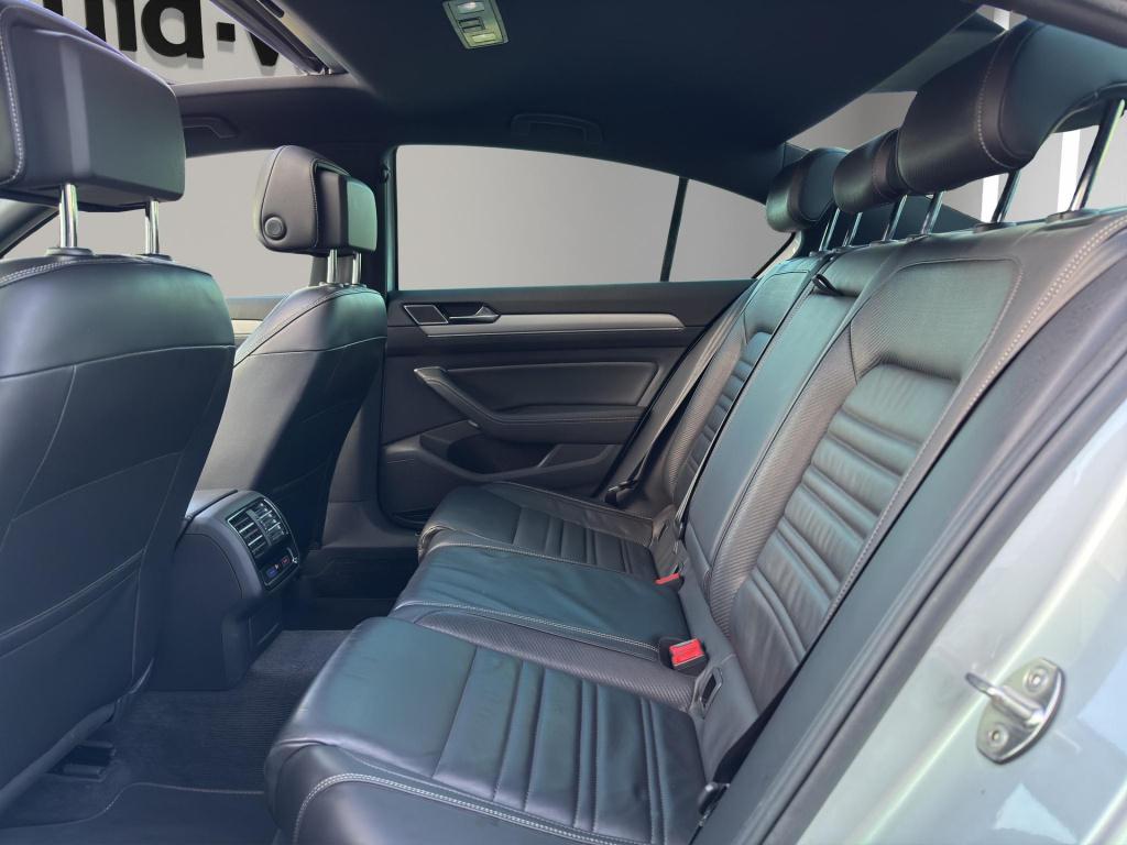 Volkswagen Passat 1.8 tsi r-line dsg pano led virtual leder
