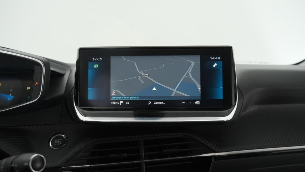 Peugeot 208 puretech 100 eat8 allure | camera | apple carplay | navigatie |