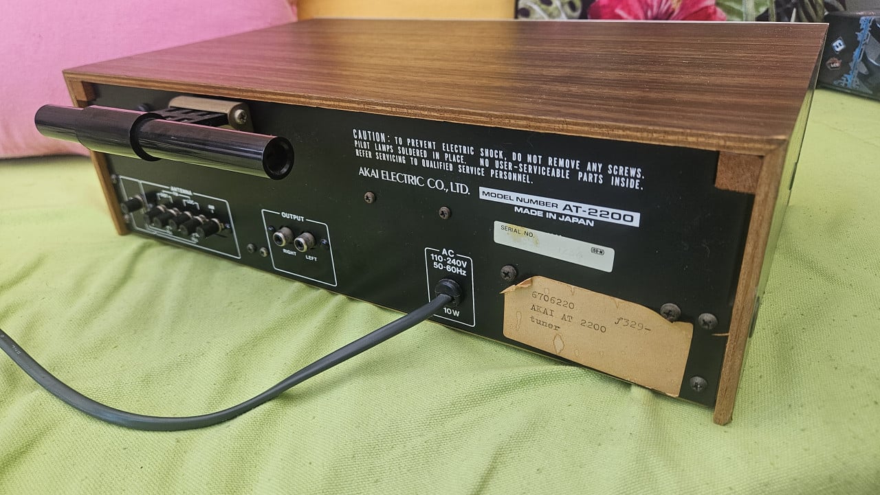 Akai AT-2200 Stereo Tuner - Vintage Topstuk