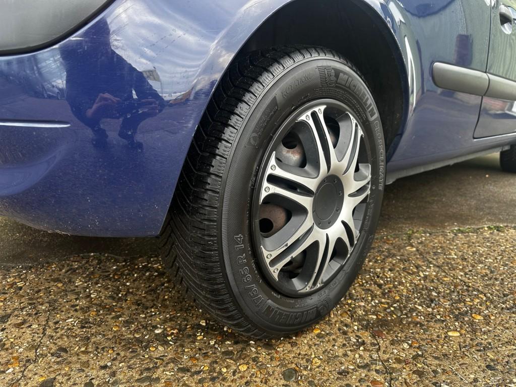 Renault Clio 1.2 authentique