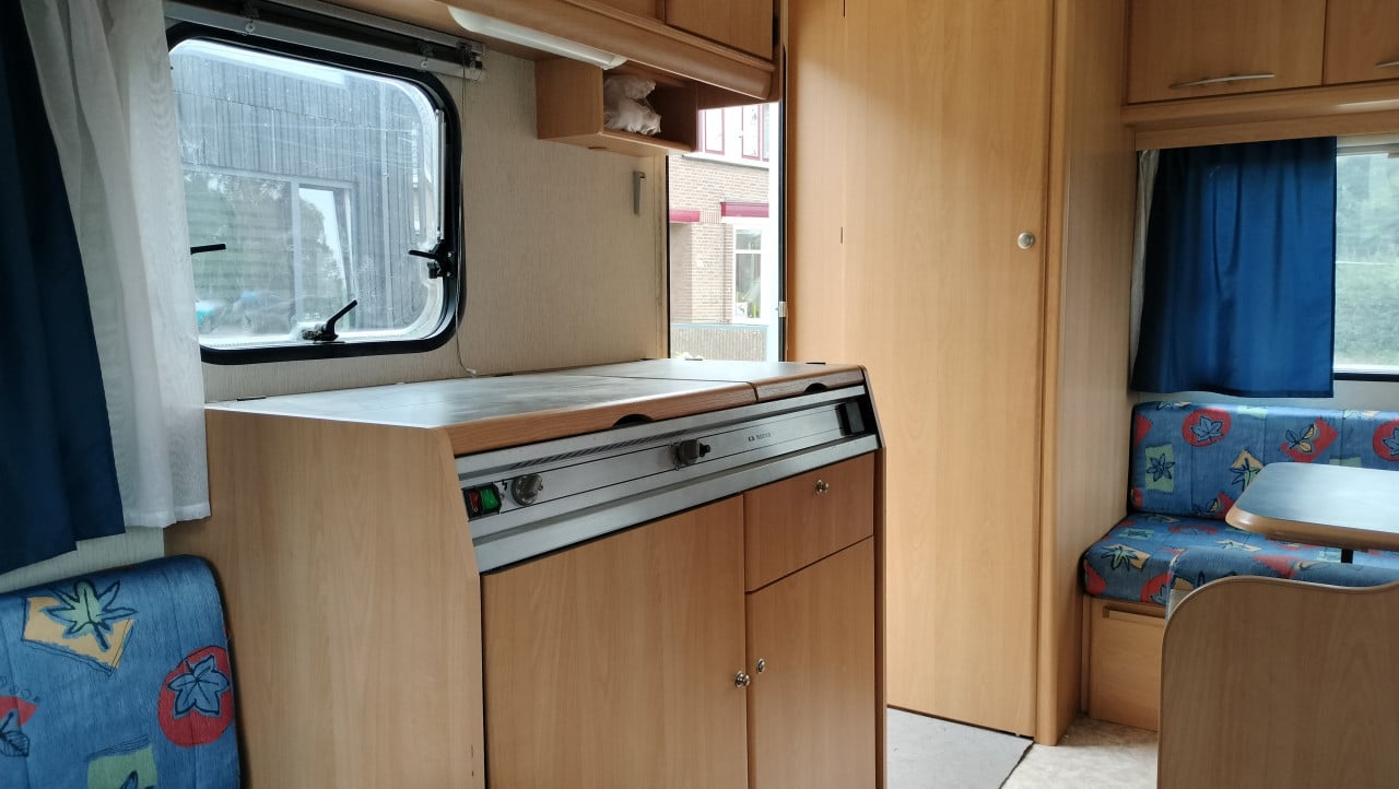 Adria ALS NIEUW met luifel