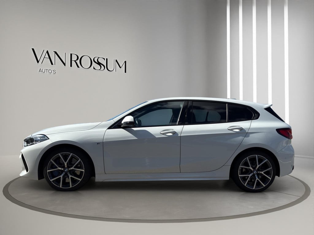 BMW 1 Serie 118i m-sport executive edition | panoramdak | alcantara | verw 